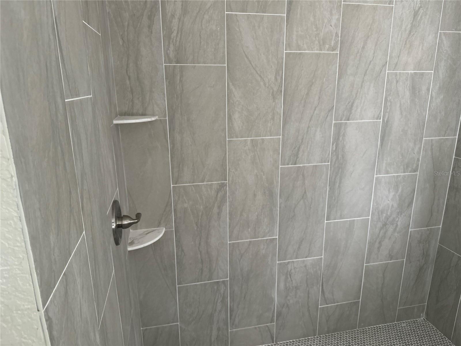 Image 4 of 5 For 5506 110th Street
