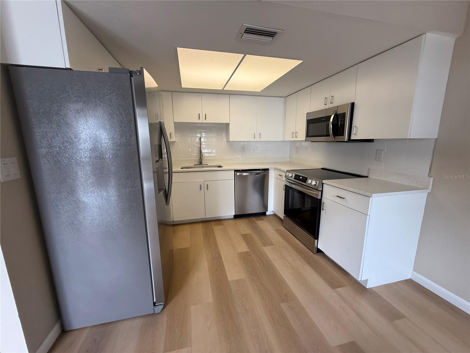 Image 2 of 3 For 129 13th Avenue