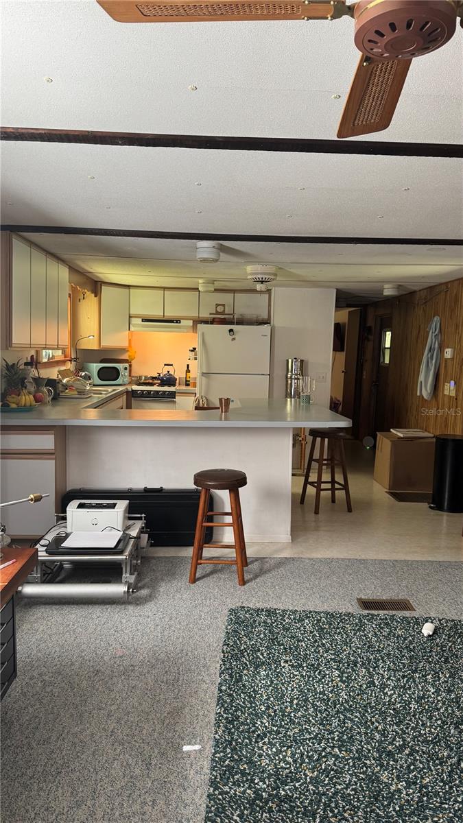 Image 14 of 31 For 7708 122nd Street B