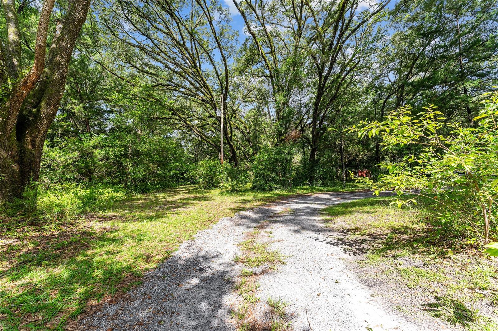 Image 25 of 31 For 7708 122nd Street B