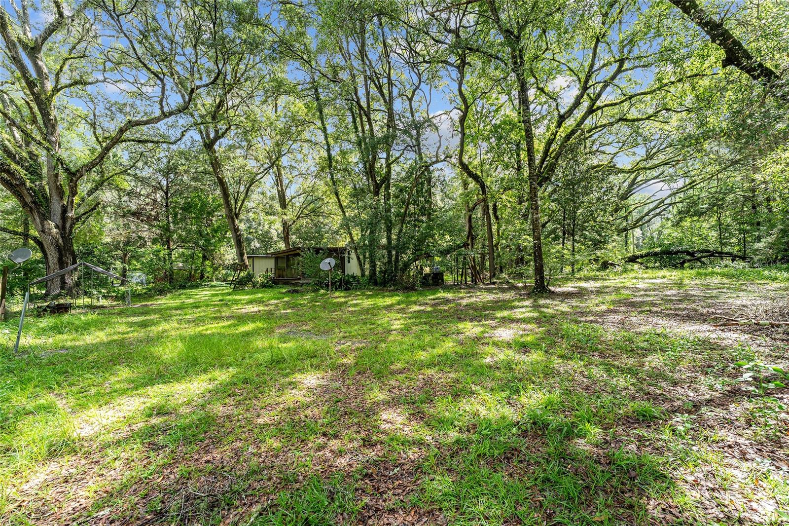 Image 27 of 31 For 7708 122nd Street B