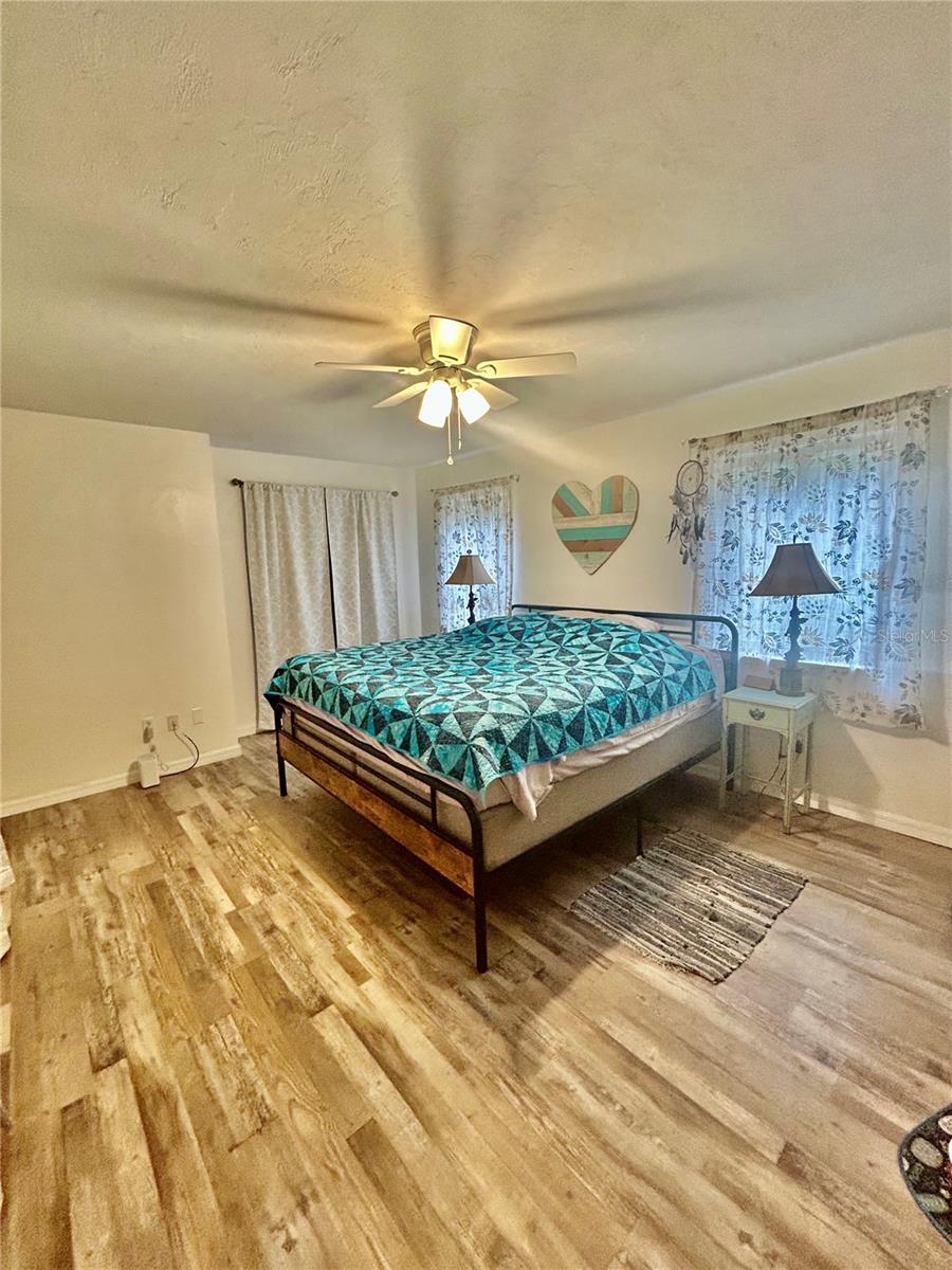 Image 19 of 30 For 2214 45th Avenue 3