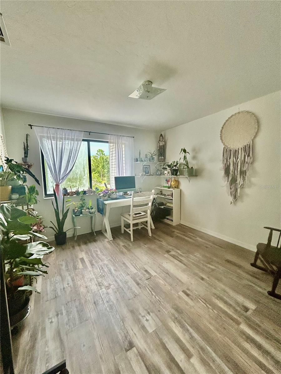 Image 22 of 30 For 2214 45th Avenue 3