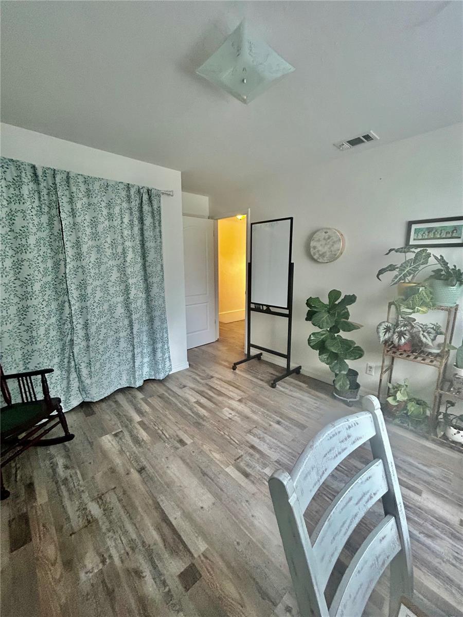 Image 23 of 30 For 2214 45th Avenue 3