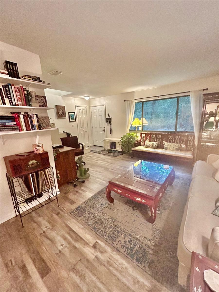 Image 8 of 30 For 2214 45th Avenue 3