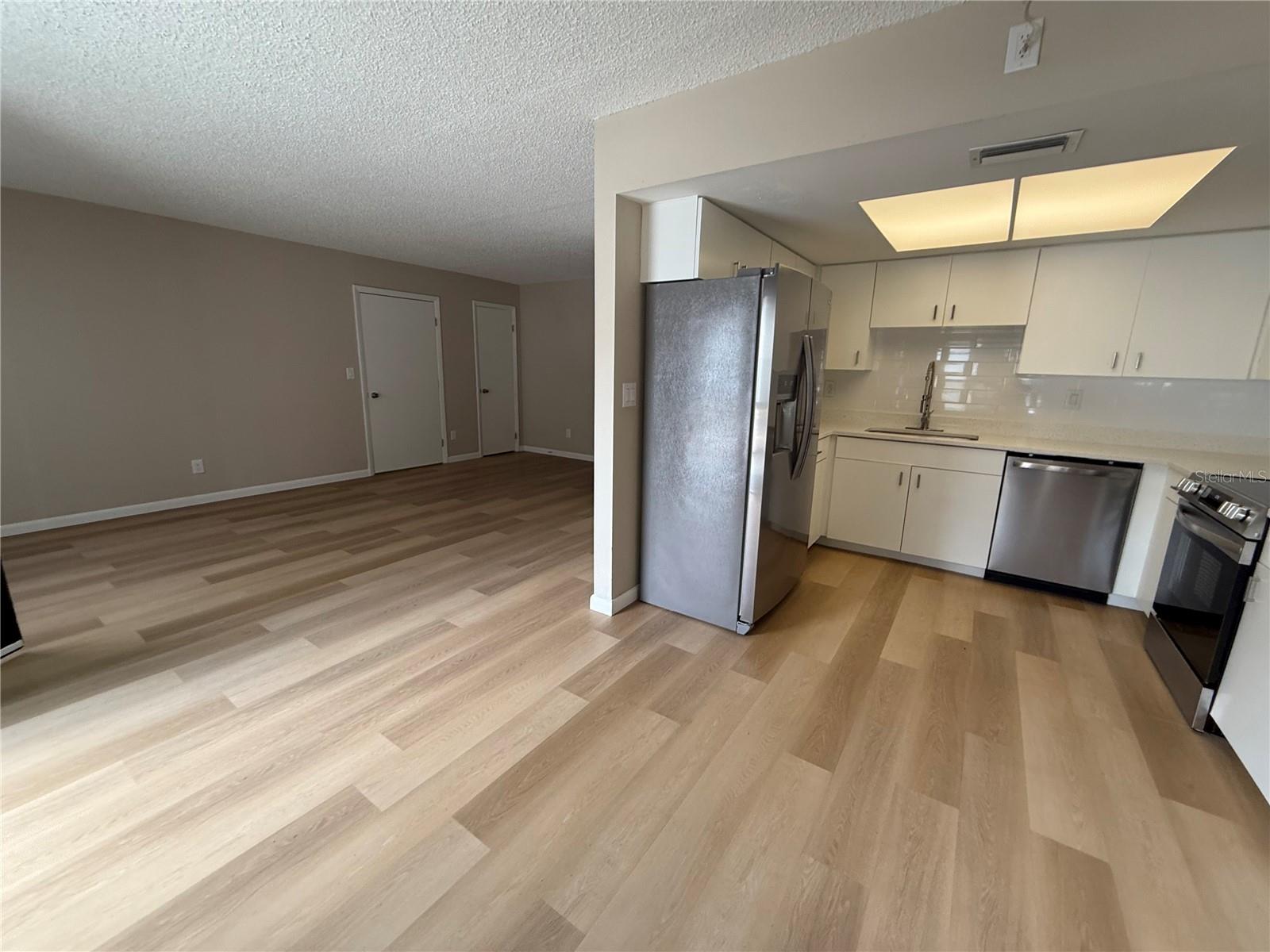 Image 2 of 5 For 131 13 Avenue