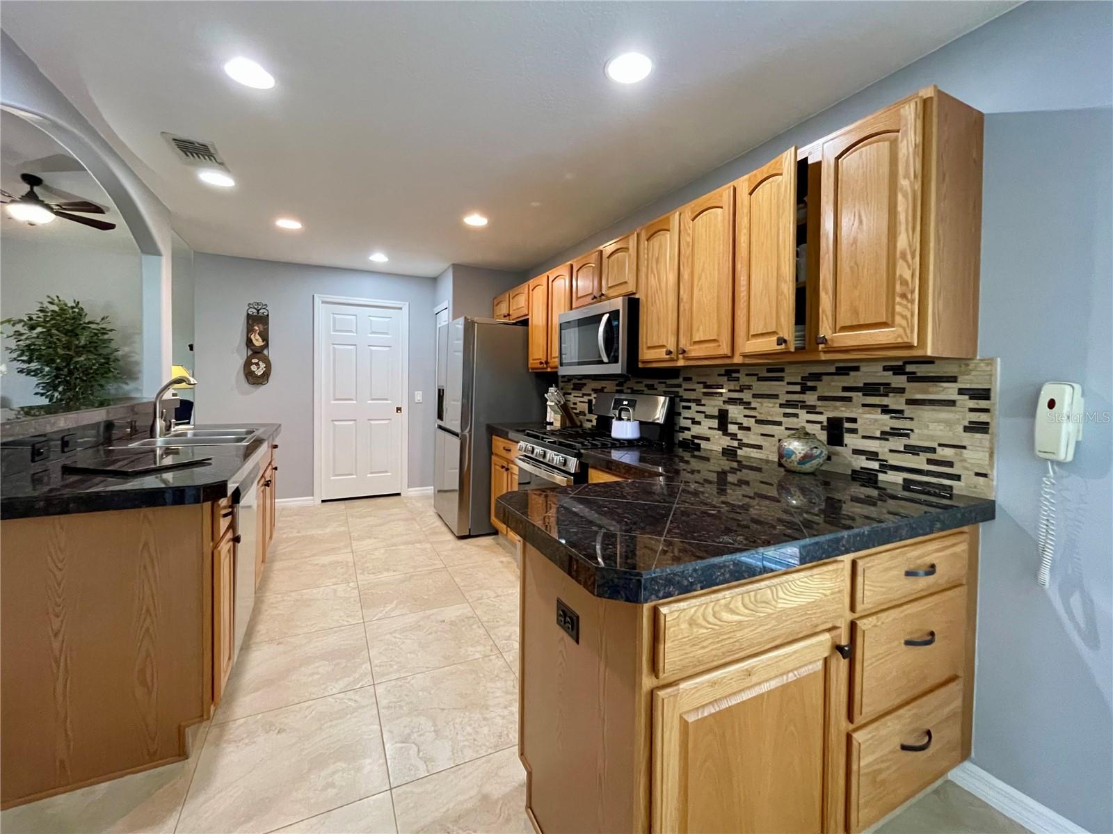 Image 23 of 67 For 1708 155th Place Road