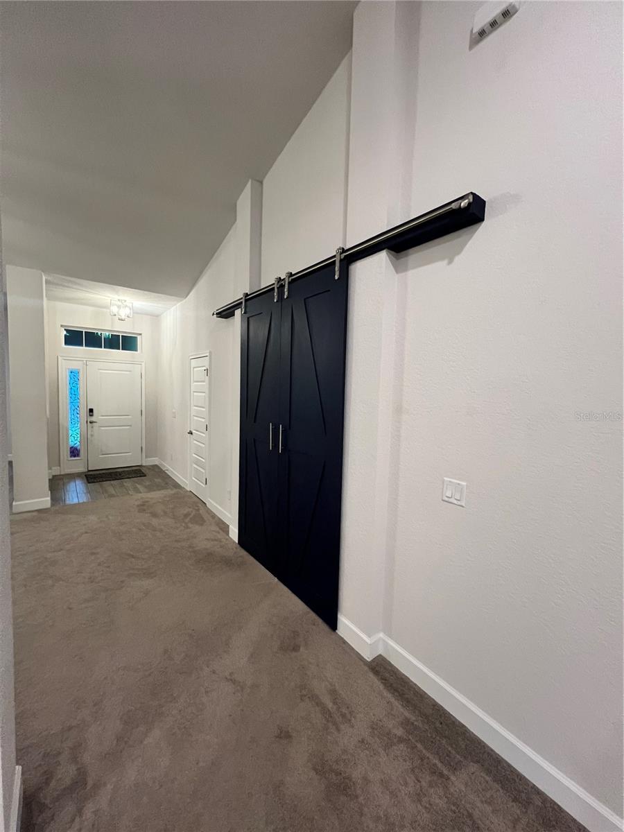 Image 14 of 32 For 8430 59th Terrace