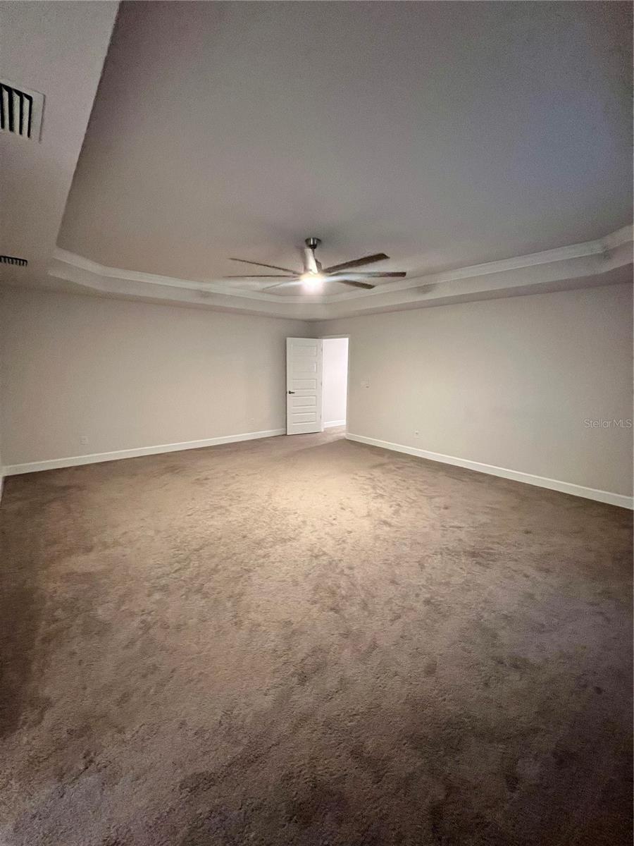 Image 15 of 32 For 8430 59th Terrace