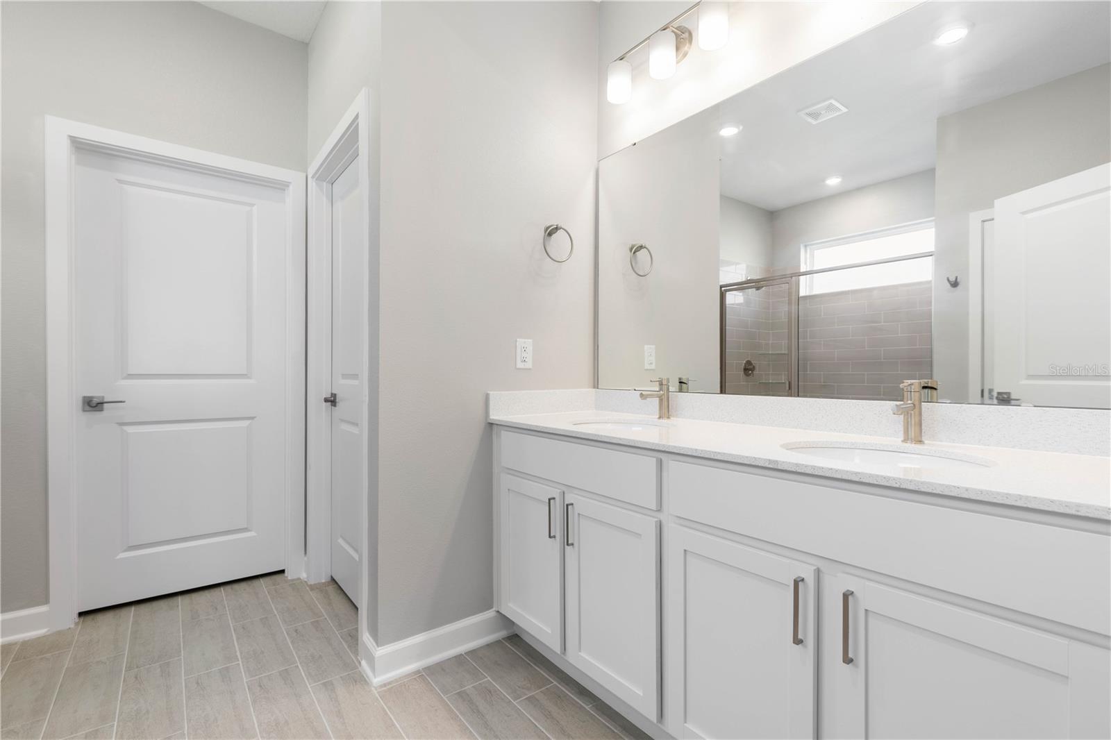 Image 14 of 26 For 214 25th Street