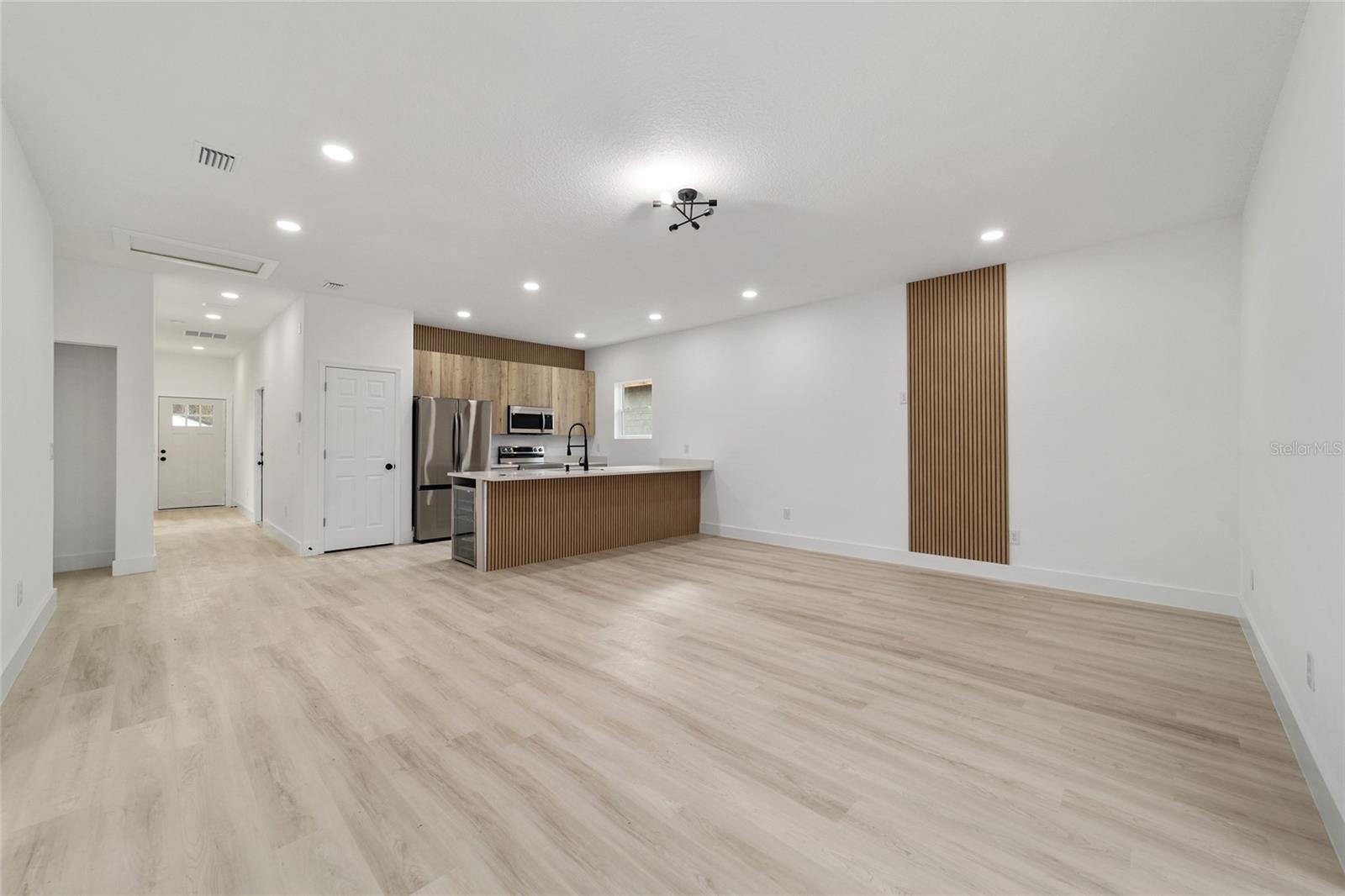 Image 10 of 28 For 6890 23rd Avenue