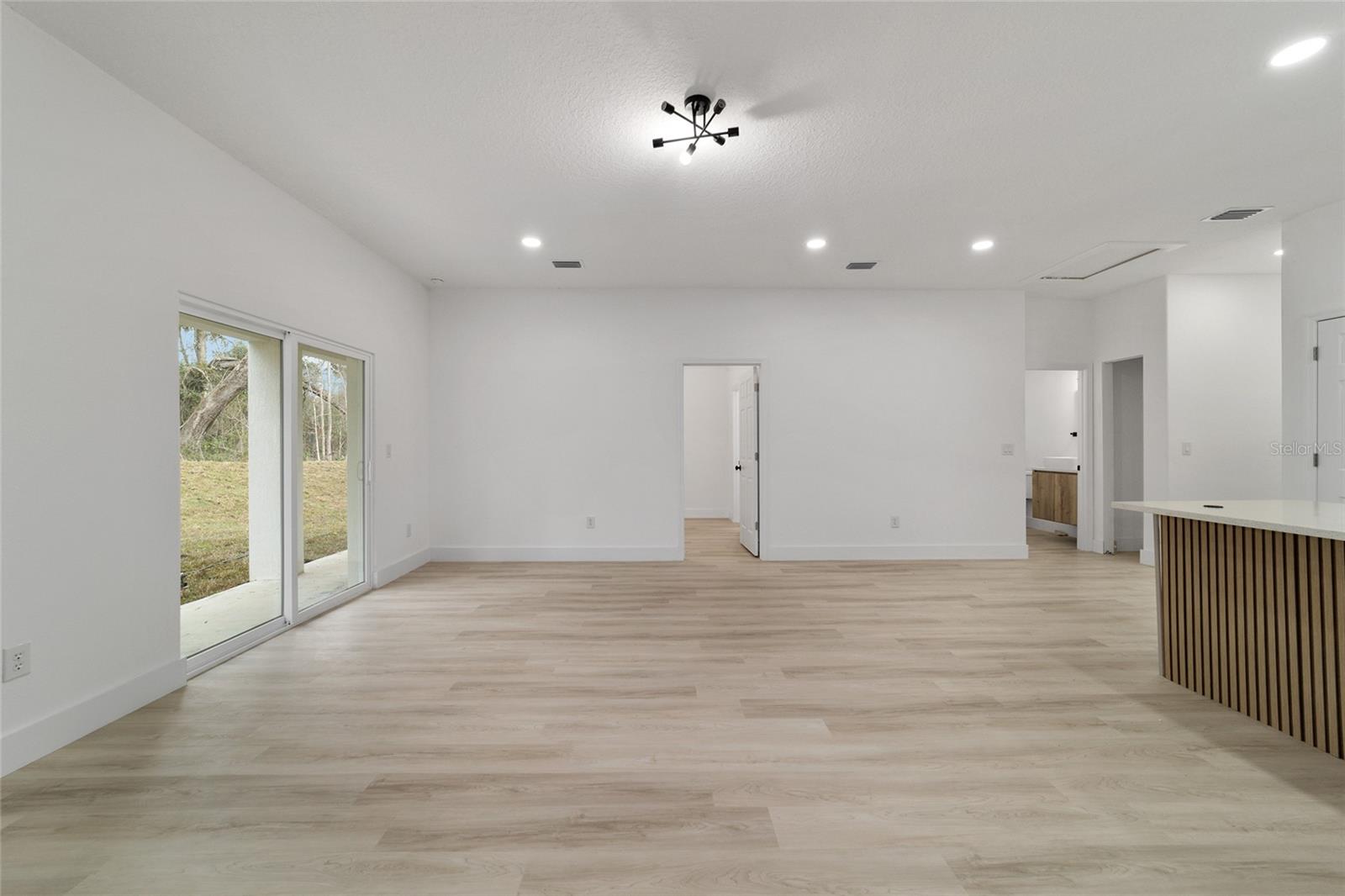 Image 12 of 28 For 6890 23rd Avenue