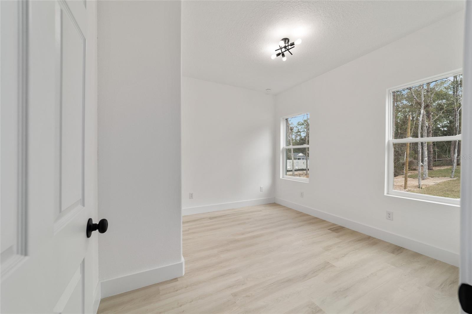 Image 24 of 28 For 6890 23rd Avenue