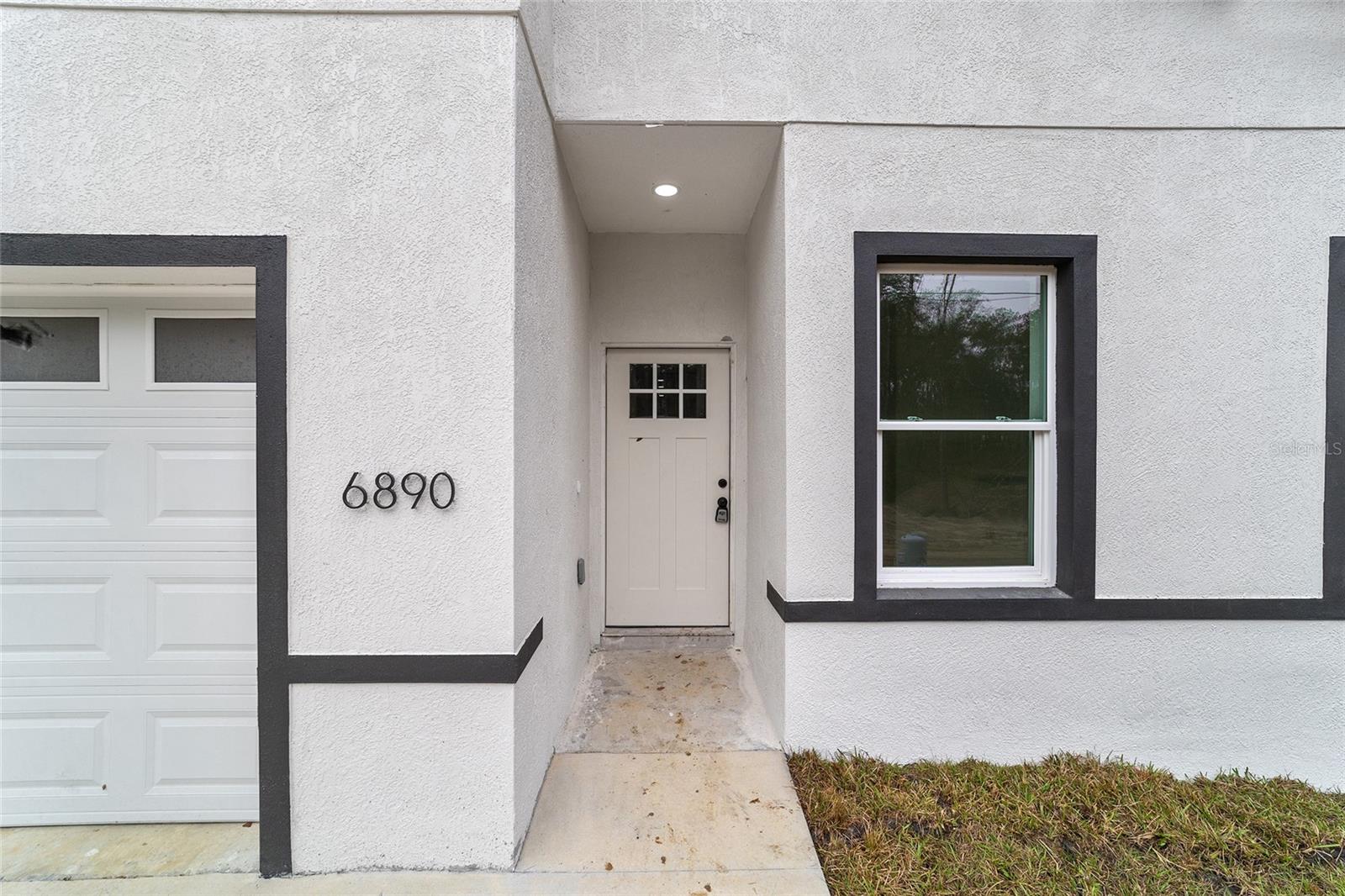 Image 4 of 28 For 6890 23rd Avenue
