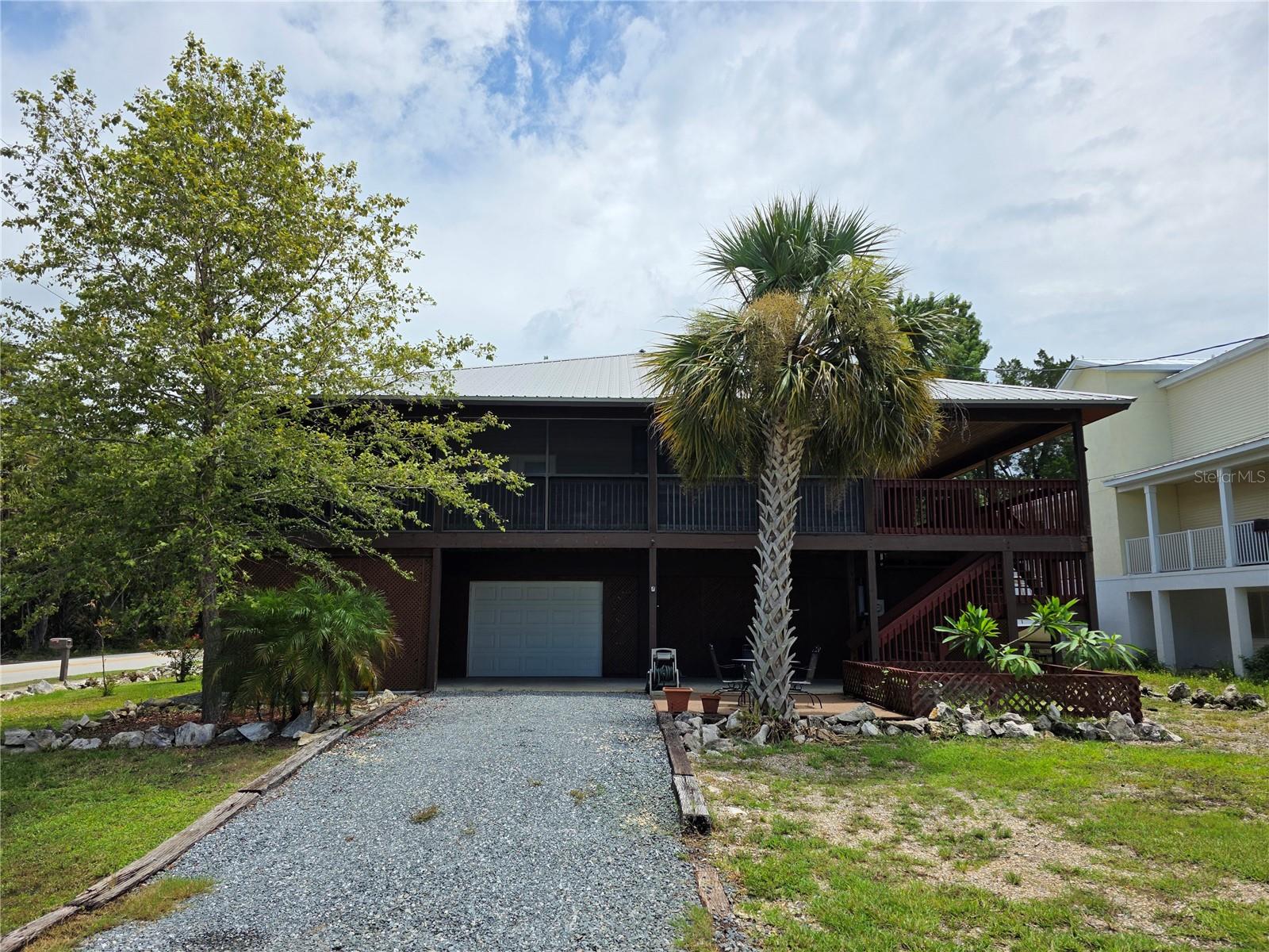 Listing photo id 1 for 1950 19th Street