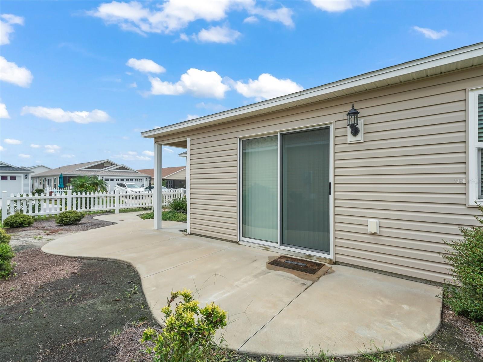Image 3 of 20 For 1657 Mcdonald Court