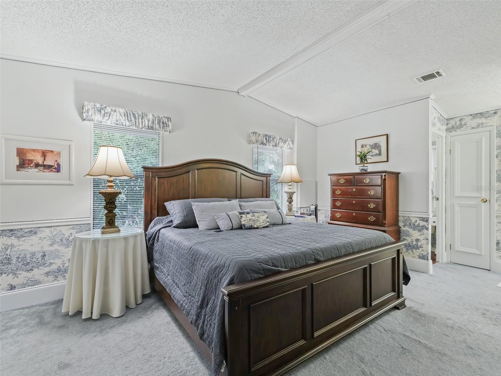 Image 18 of 25 For 1705 Schwartz Boulevard