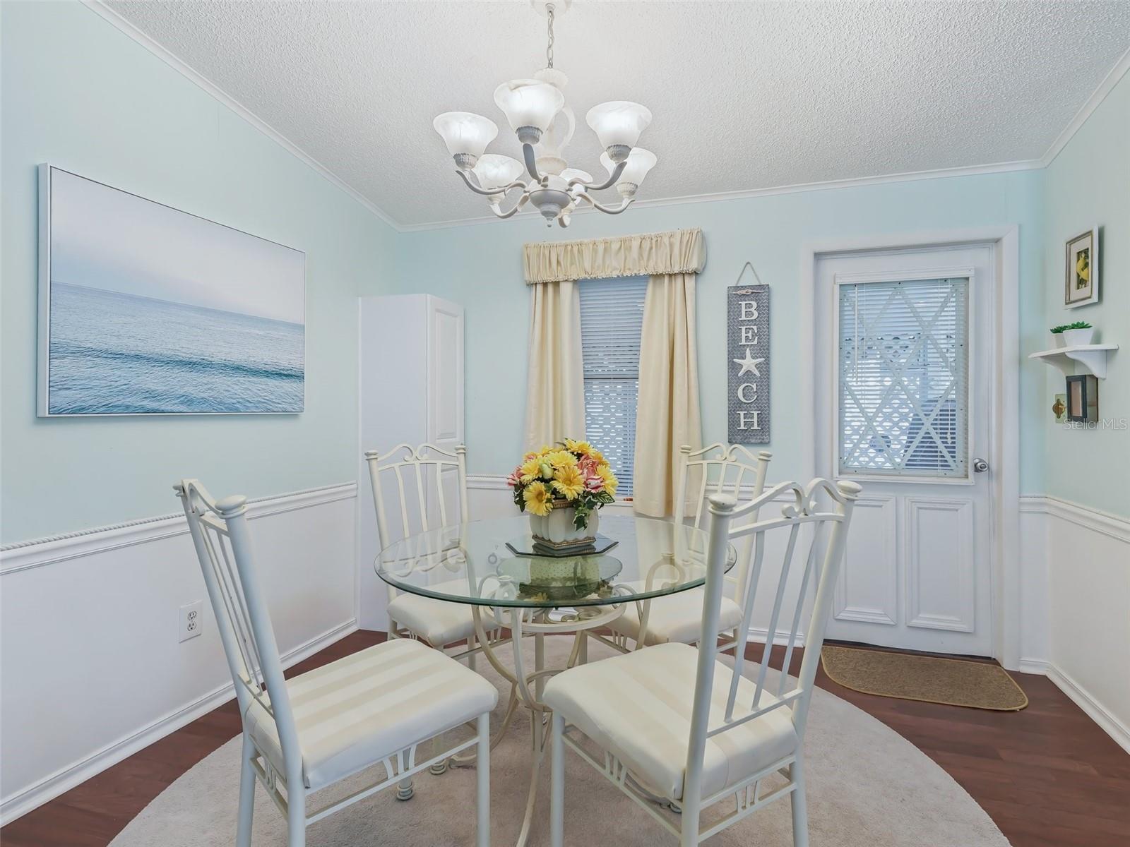 Image 4 of 25 For 1705 Schwartz Boulevard