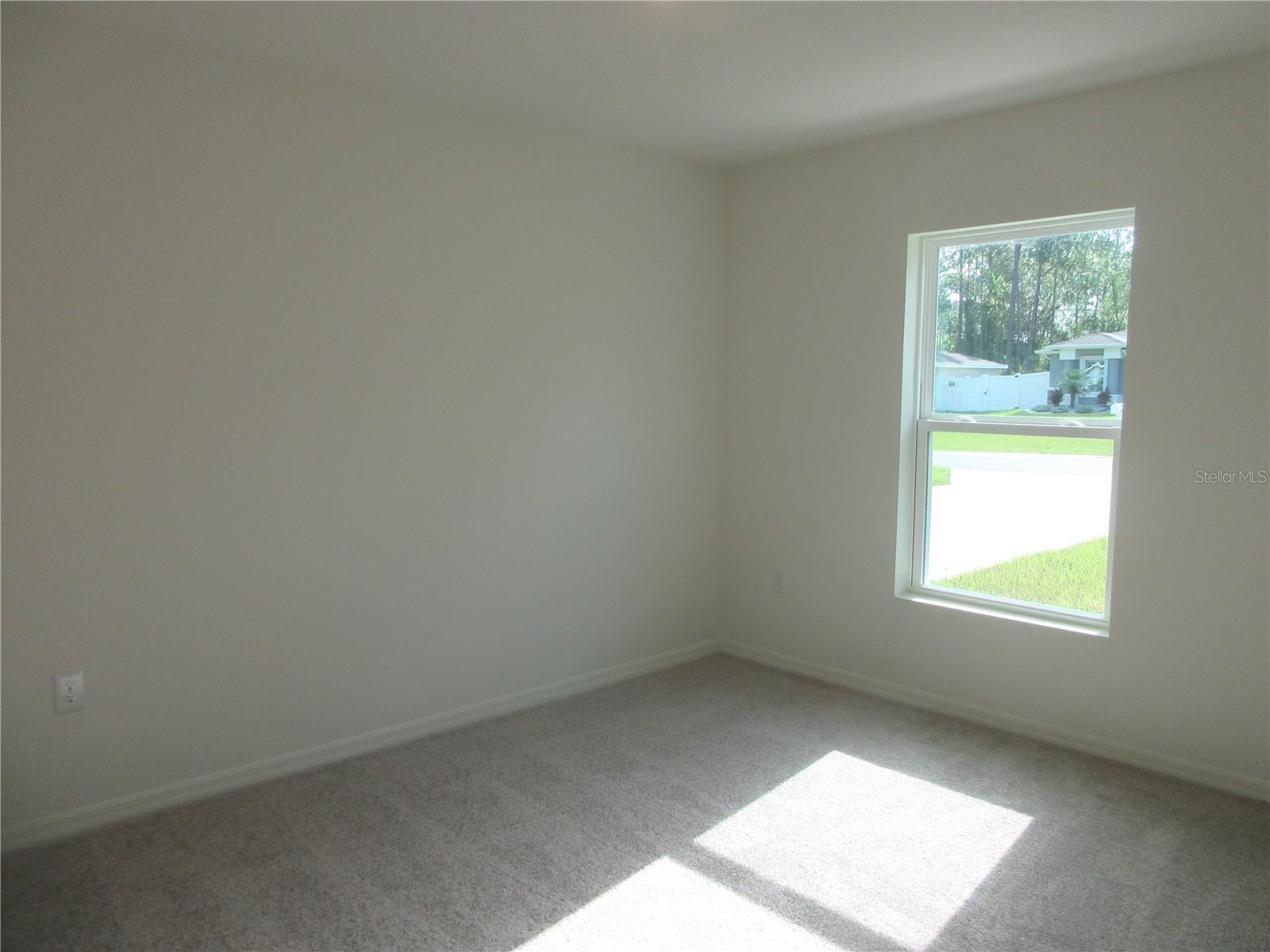 Image 6 of 9 For 13130 78th Circle