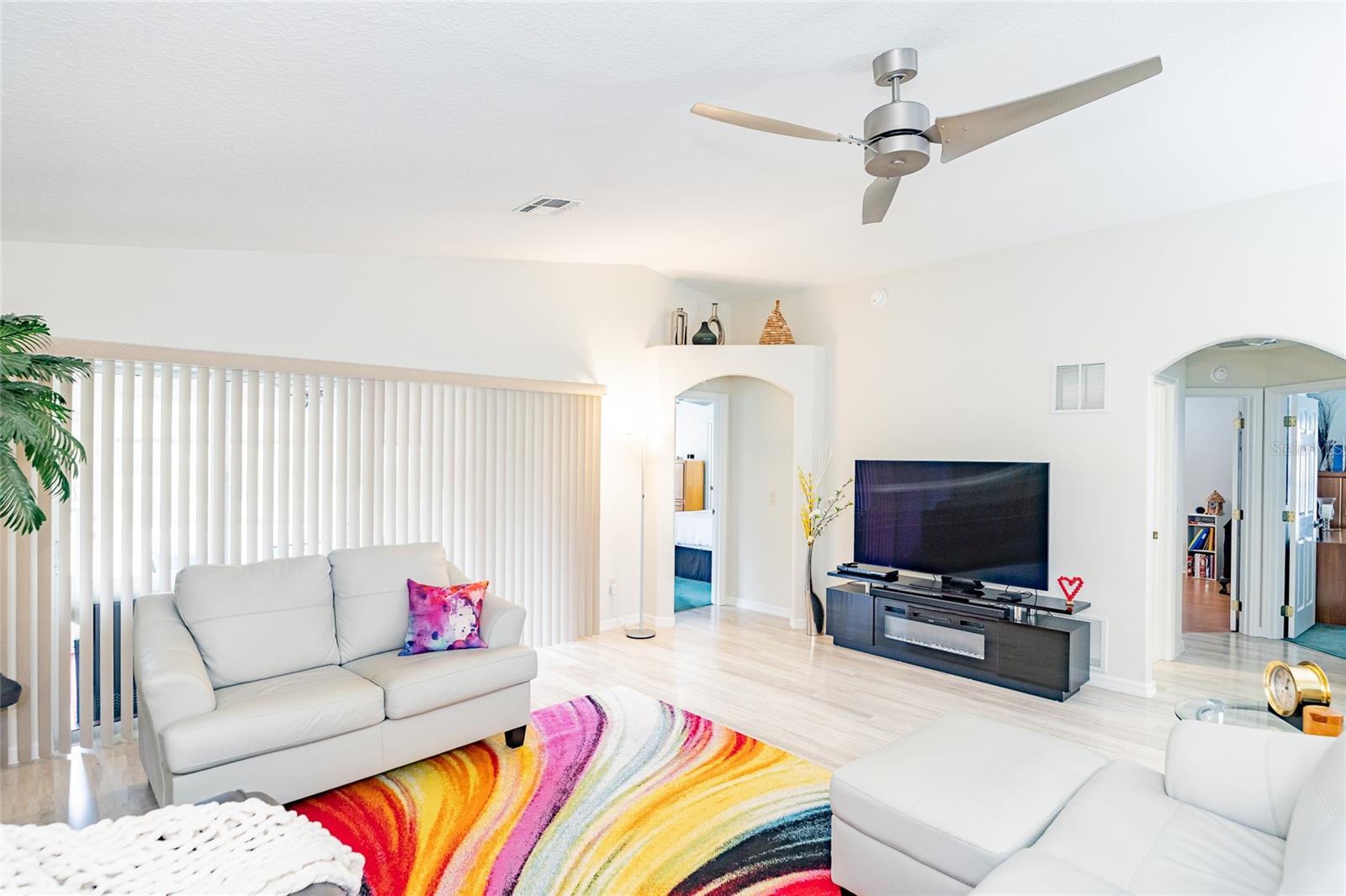 Image 20 of 59 For 15858 11th Court Road