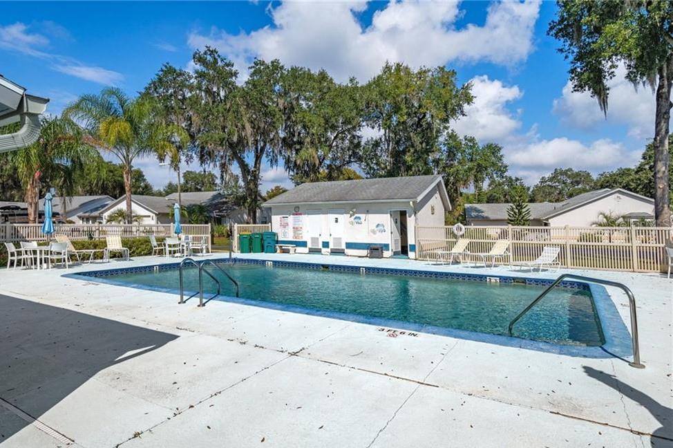 Image 31 of 36 For 1423 Longboat Point