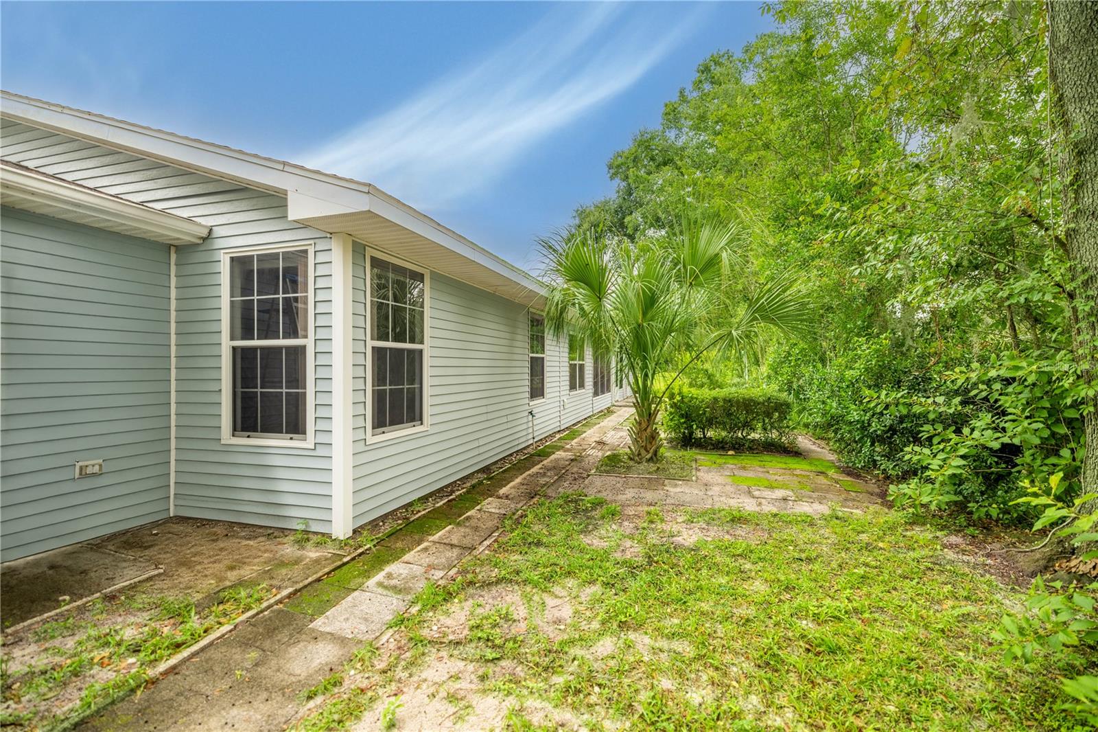 Image 3 of 28 For 10816 83rd Avenue