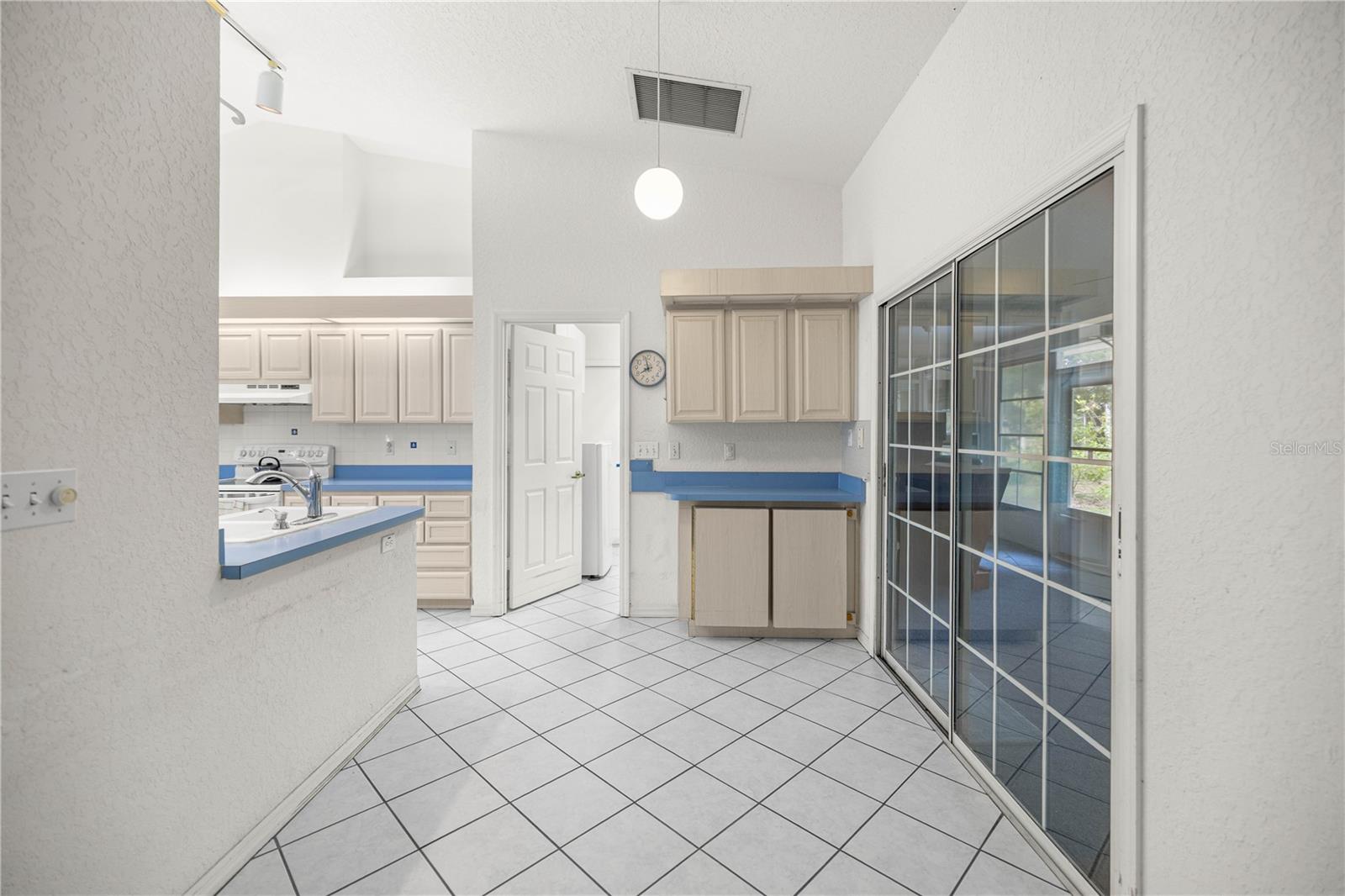 Image 8 of 28 For 10816 83rd Avenue