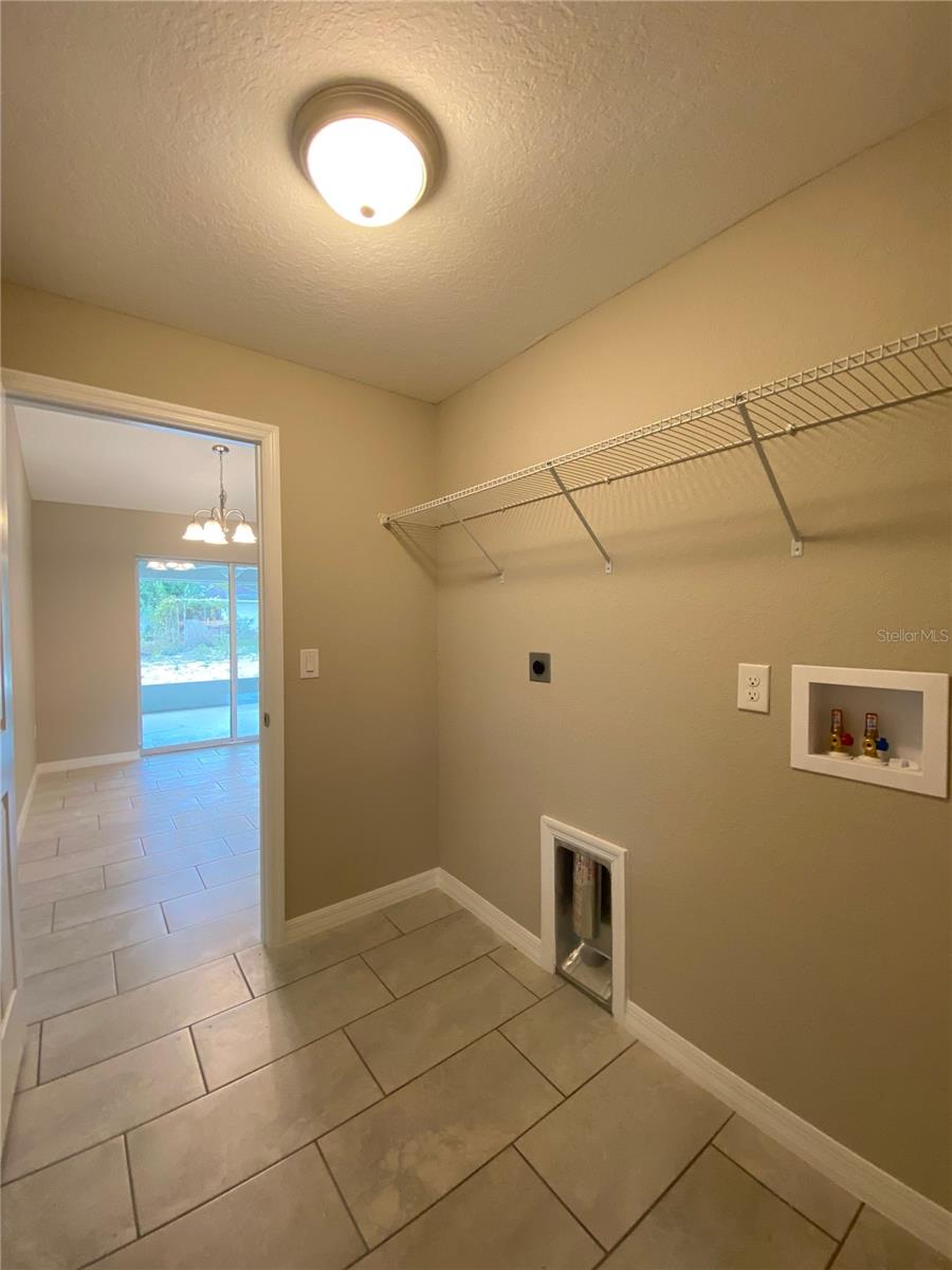 Listing photo id 22 for 14962 60th Terrace