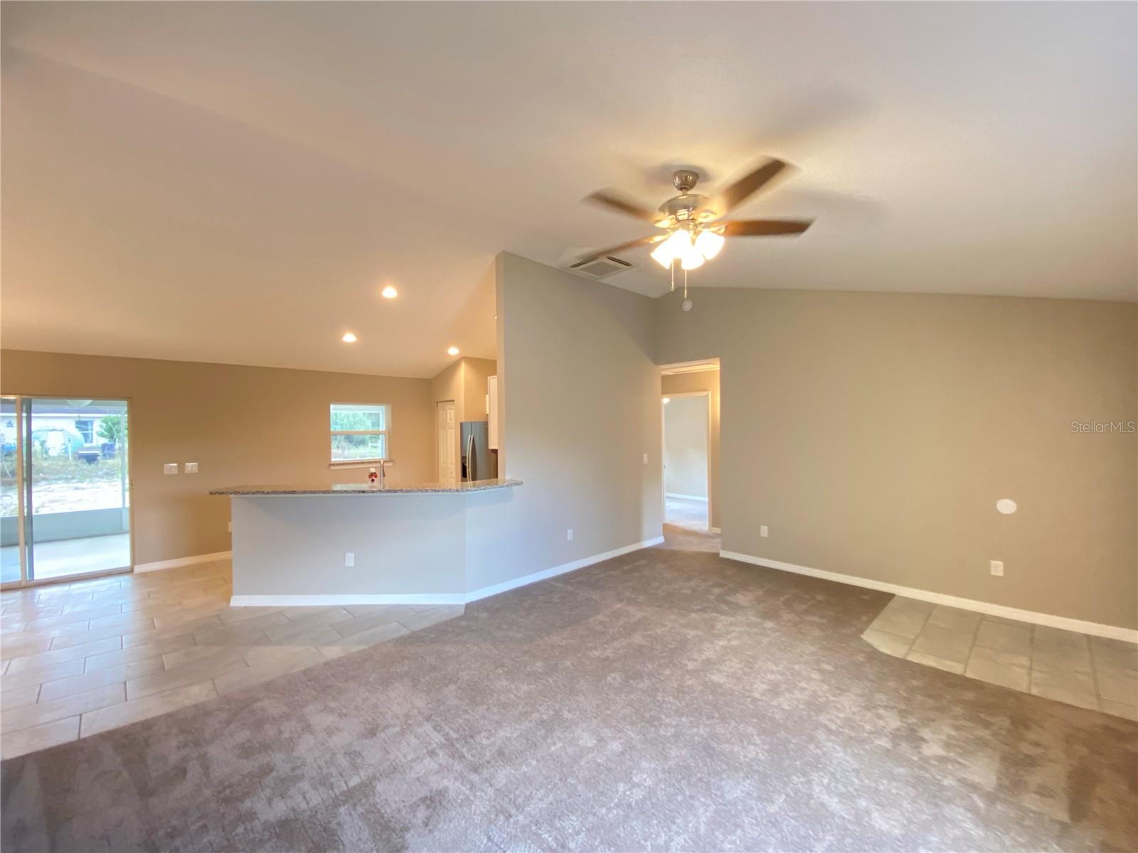 Listing photo id 2 for 14962 60th Terrace