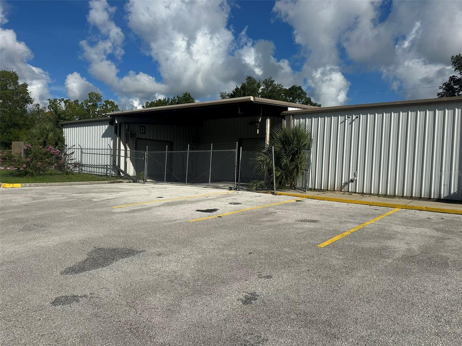 Image 6 of 30 For 1424 Gulf Avenue