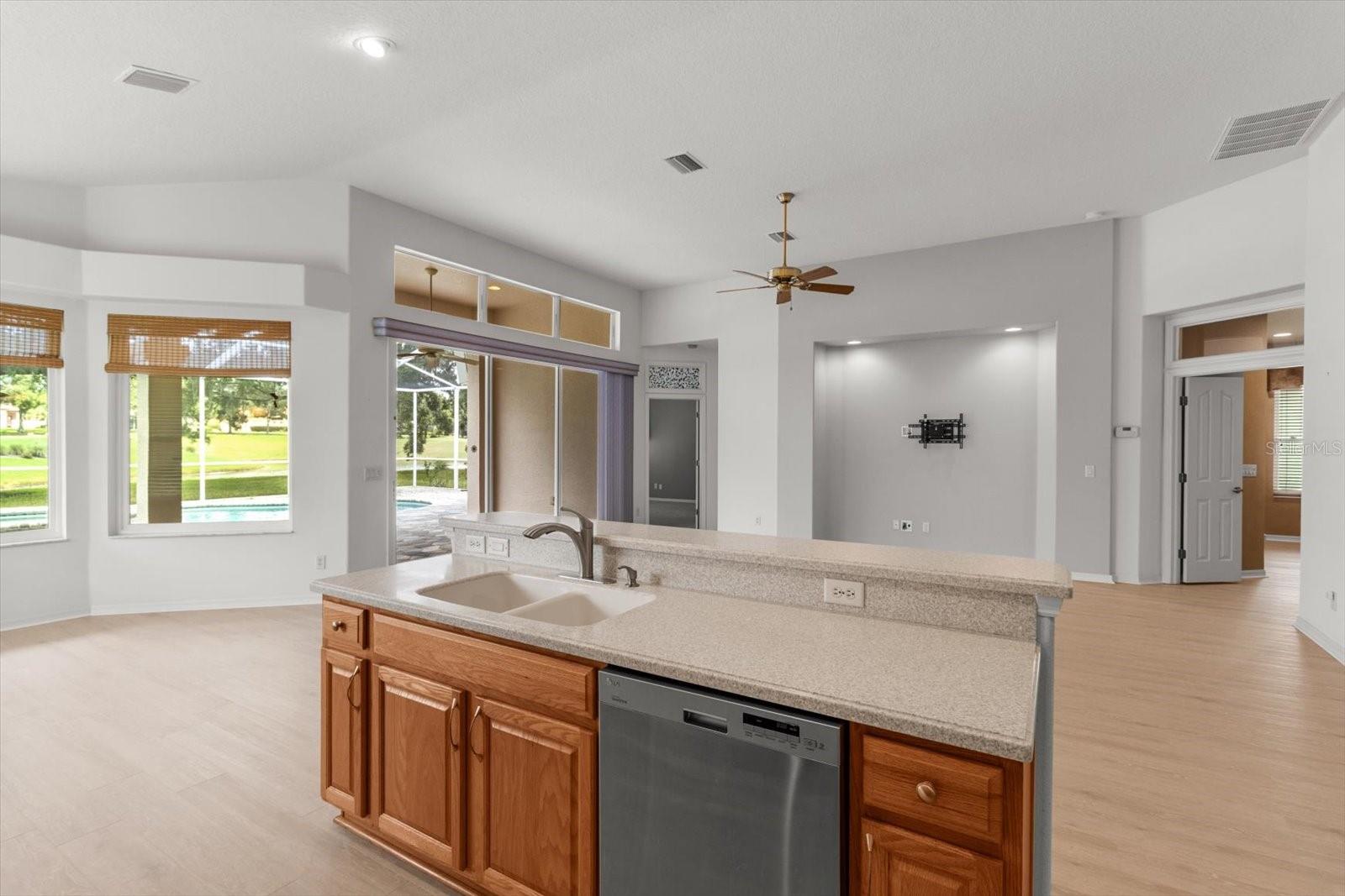 Image 21 of 64 For 1123 Skyview Landings Drive