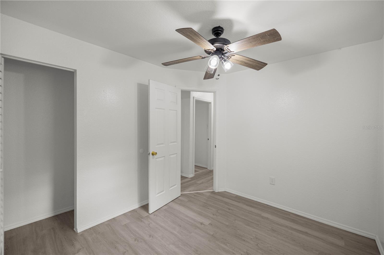 Image 16 of 28 For 14750 42nd Court