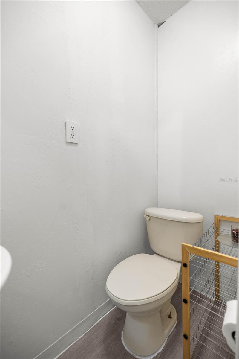 Image 23 of 28 For 14750 42nd Court