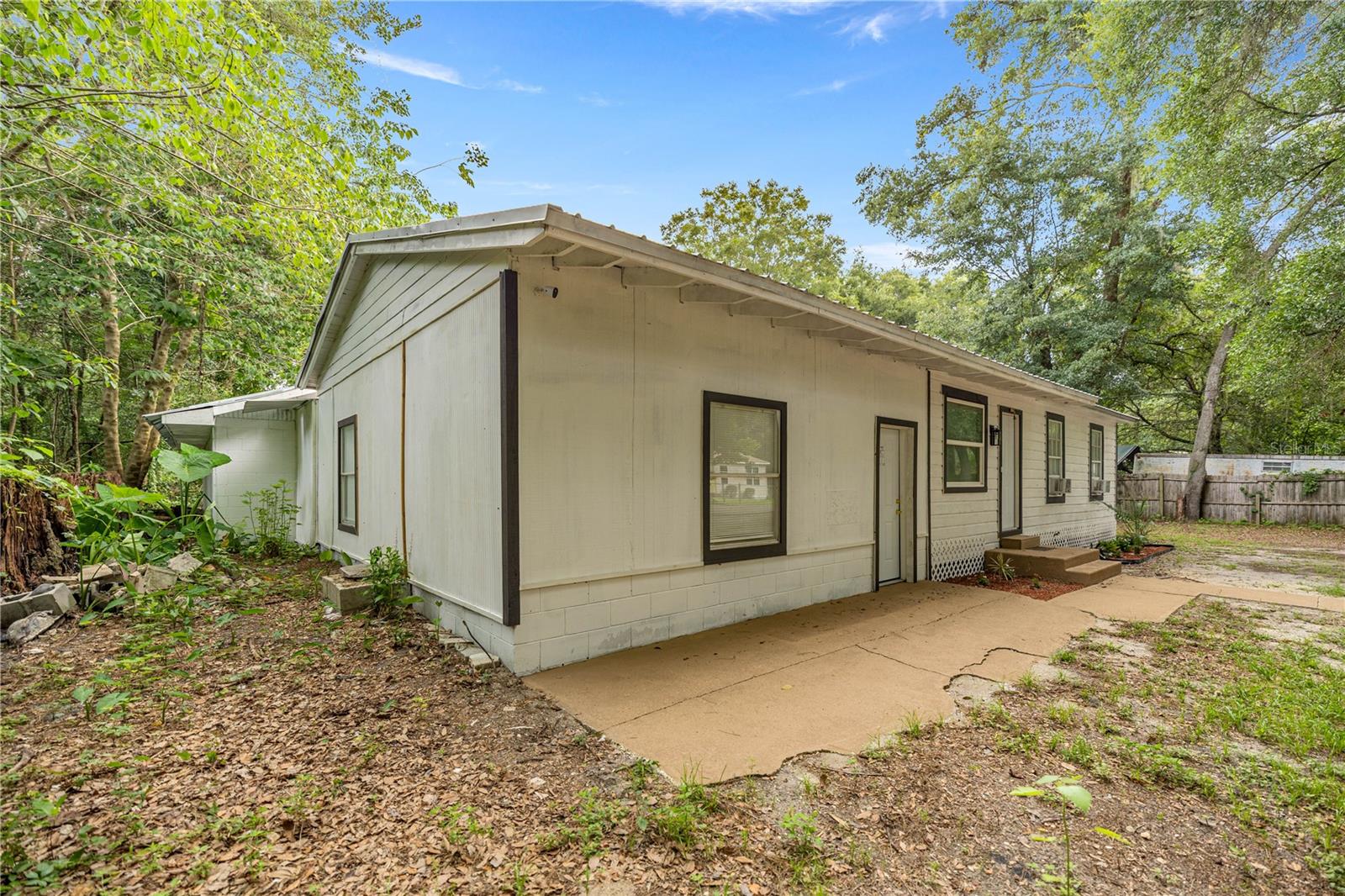 Image 8 of 28 For 14750 42nd Court