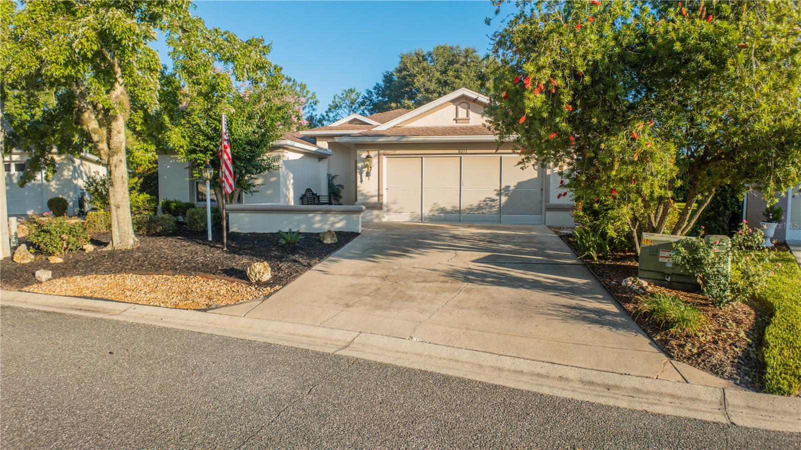 Image 4 of 67 For 8033 81st Loop