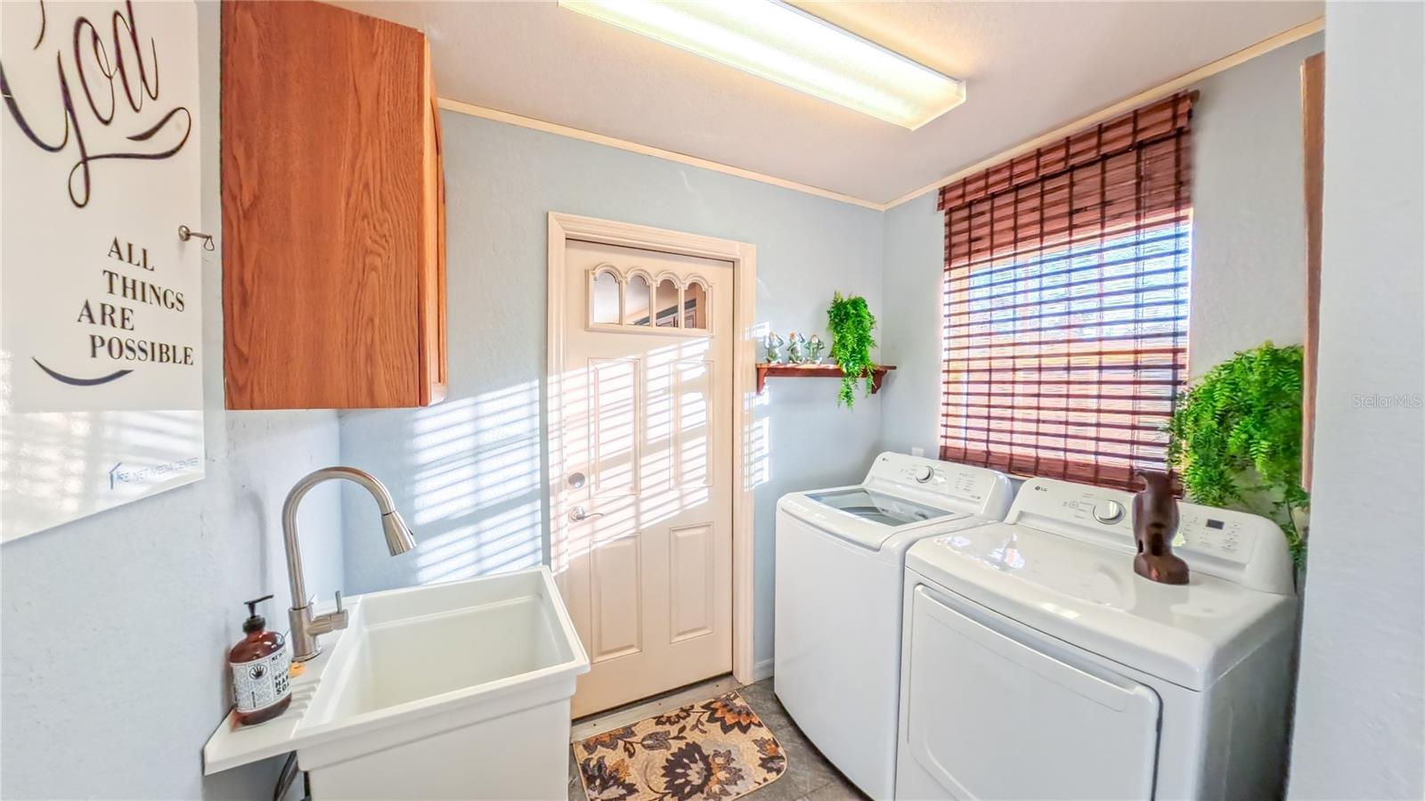Image 60 of 67 For 8033 81st Loop