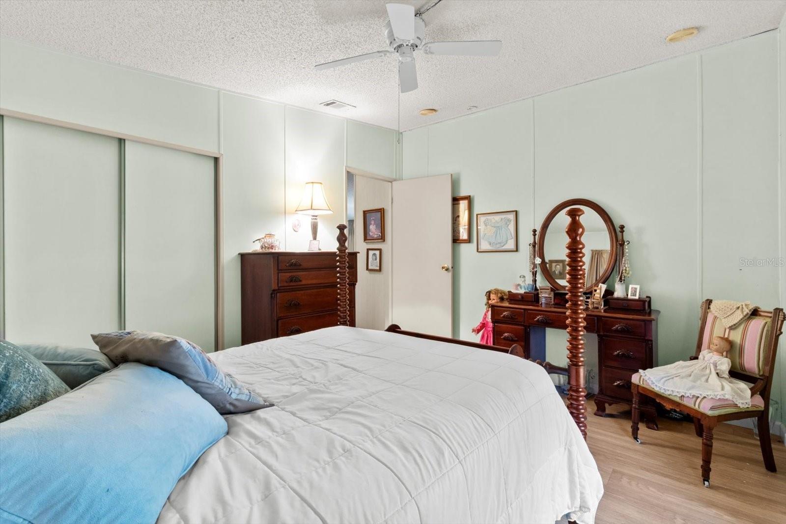 Image 18 of 49 For 2615 Monte Court