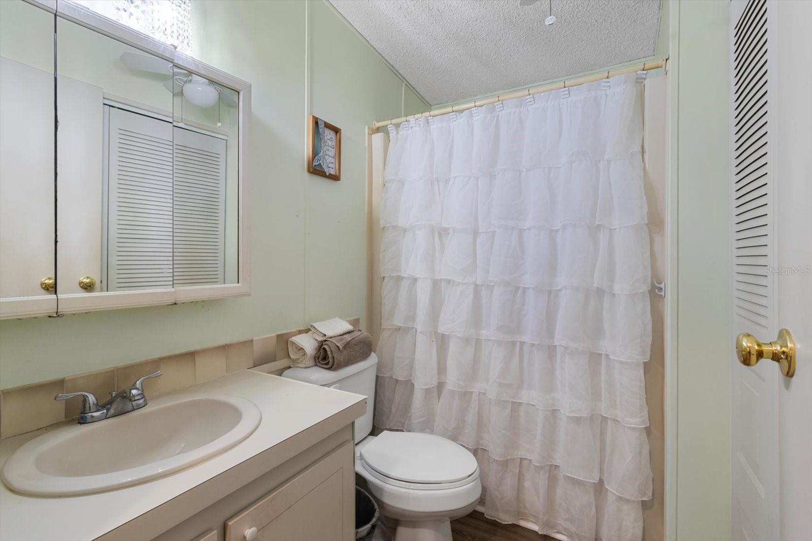 Image 20 of 49 For 2615 Monte Court