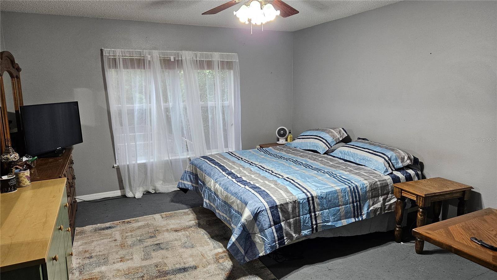 Image 11 of 20 For 8674 Collarette Way