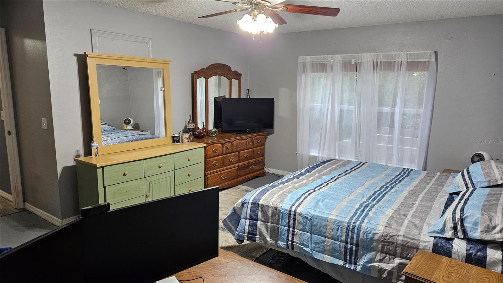 Image 12 of 20 For 8674 Collarette Way