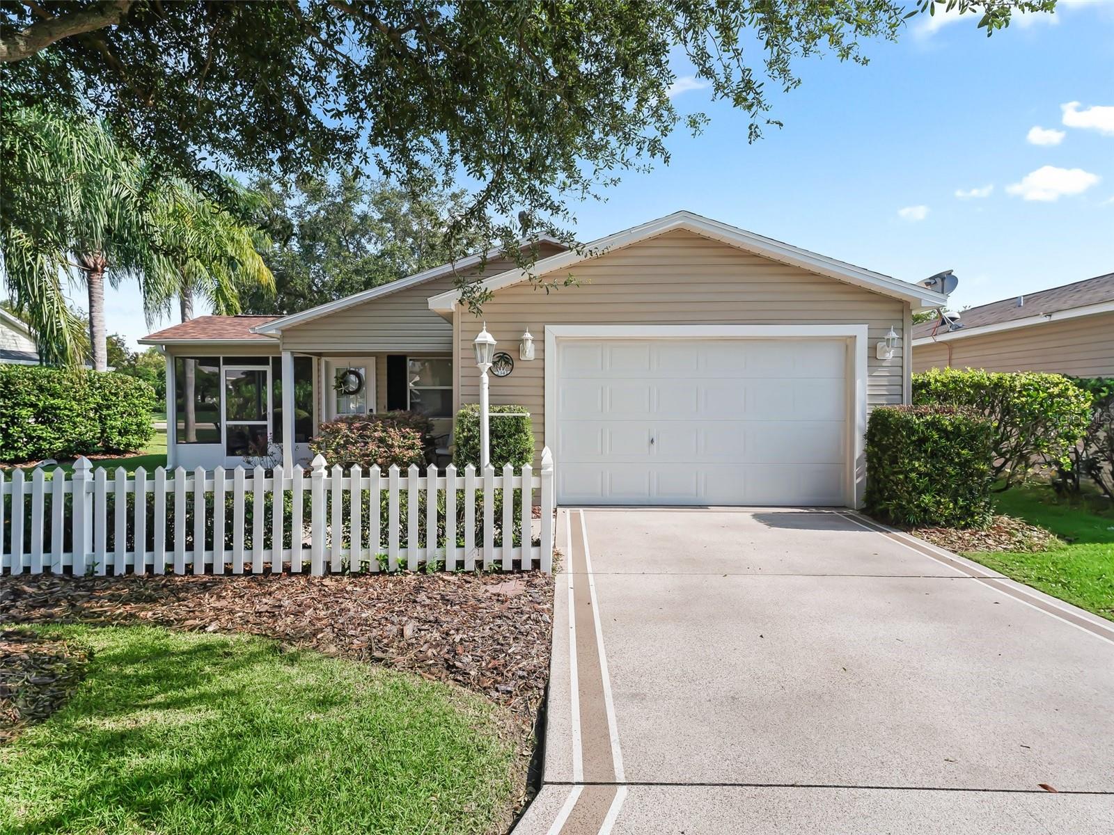 Details for 2343 Dillon Lane, THE VILLAGES, FL 32162