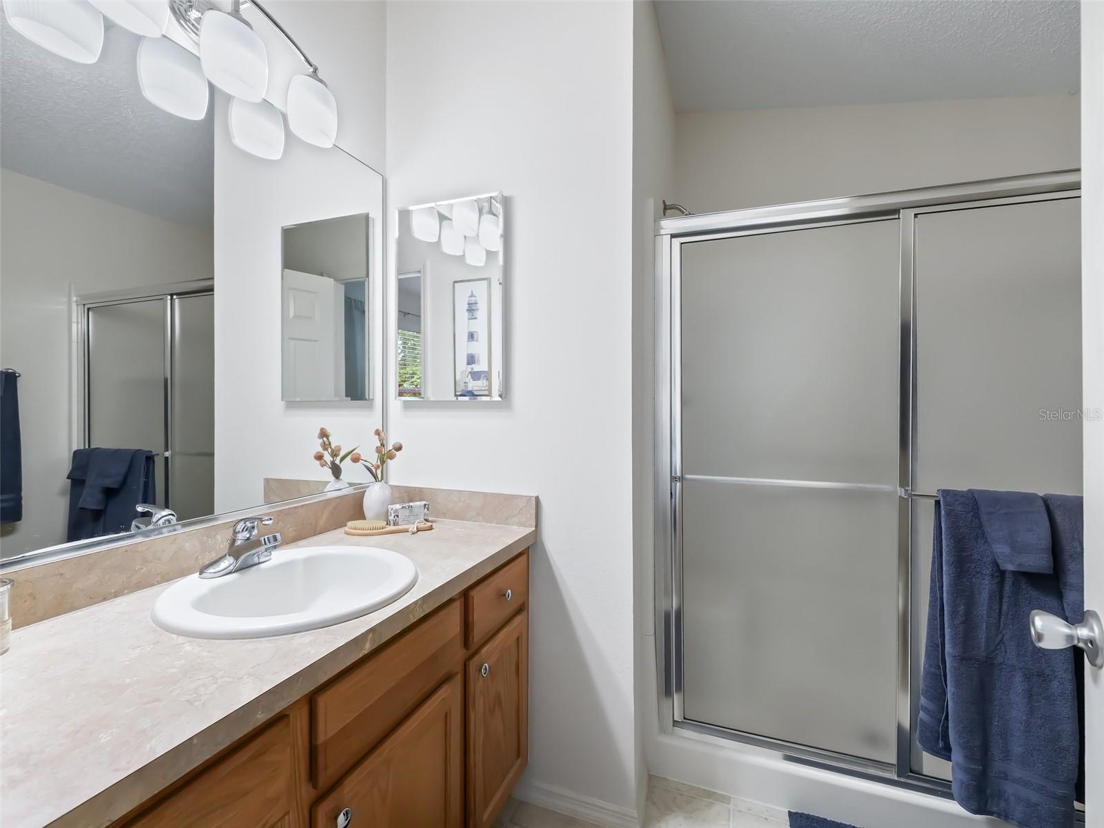 Listing photo id 15 for 2343 Dillon Lane