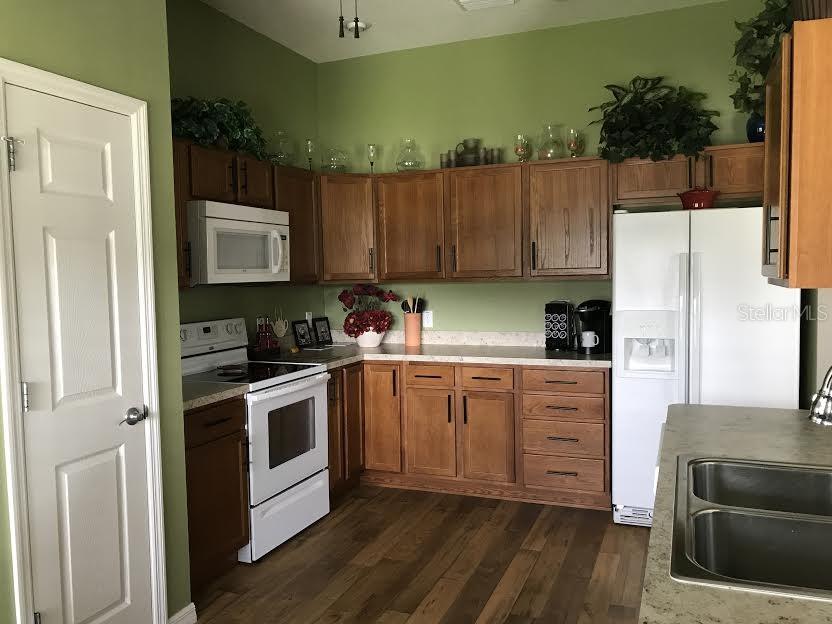 Image 3 of 15 For 2383 Montbrook Place