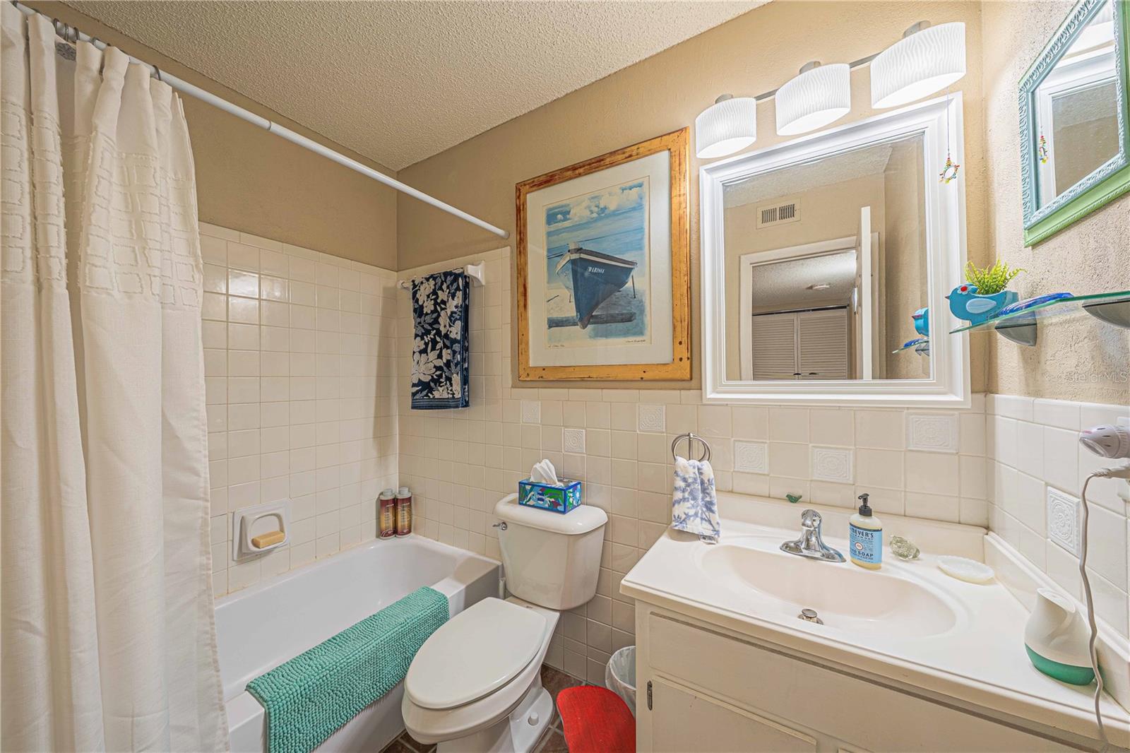 Image 14 of 34 For 2418 7th Street 6