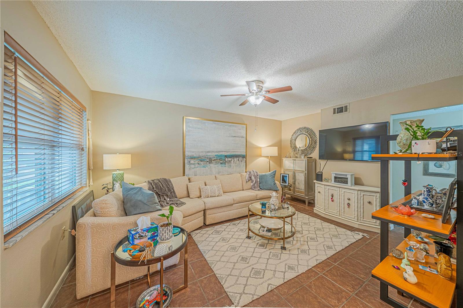 Image 3 of 34 For 2418 7th Street 6