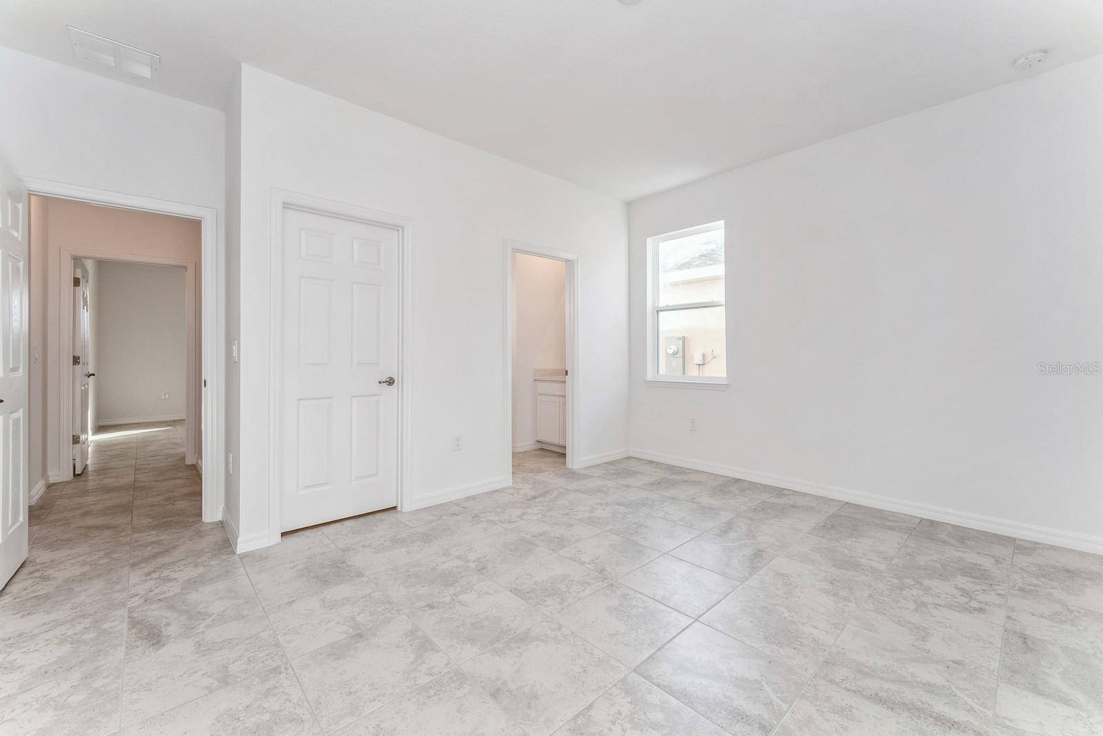 Image 33 of 40 For 7405 61st Street