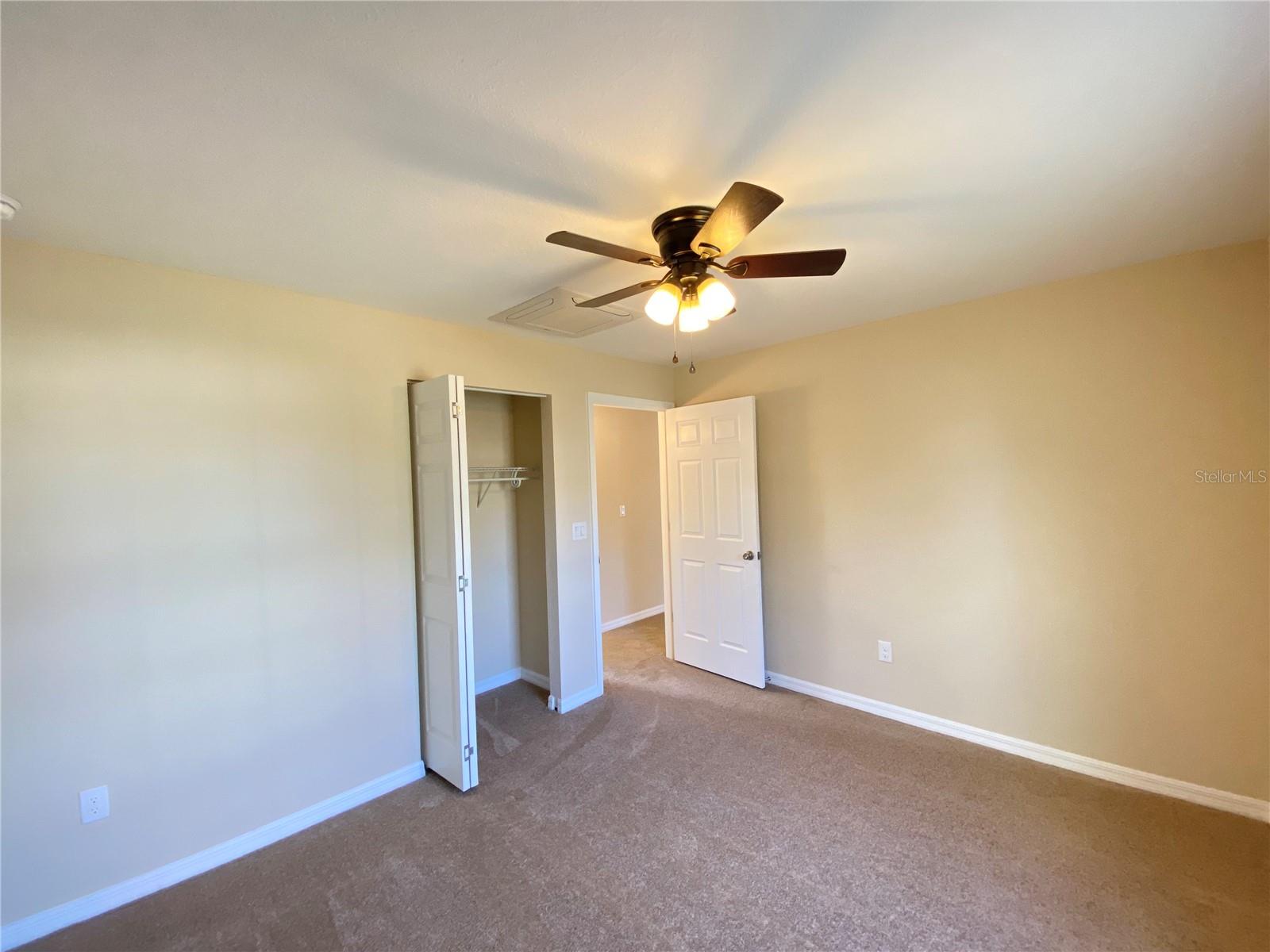 Image 18 of 31 For 13711 40th Circle