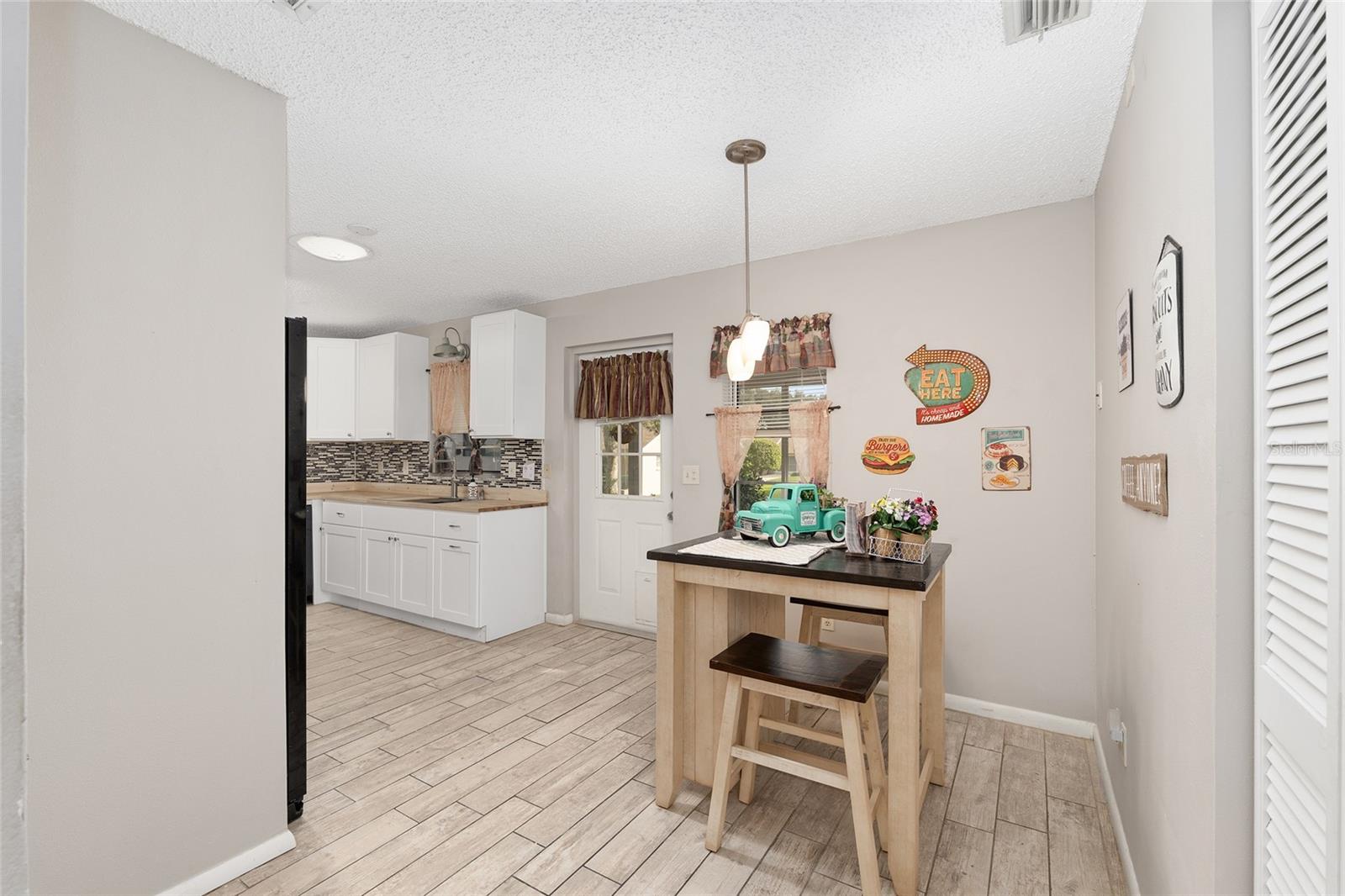 Image 34 of 51 For 8580 92nd Place B