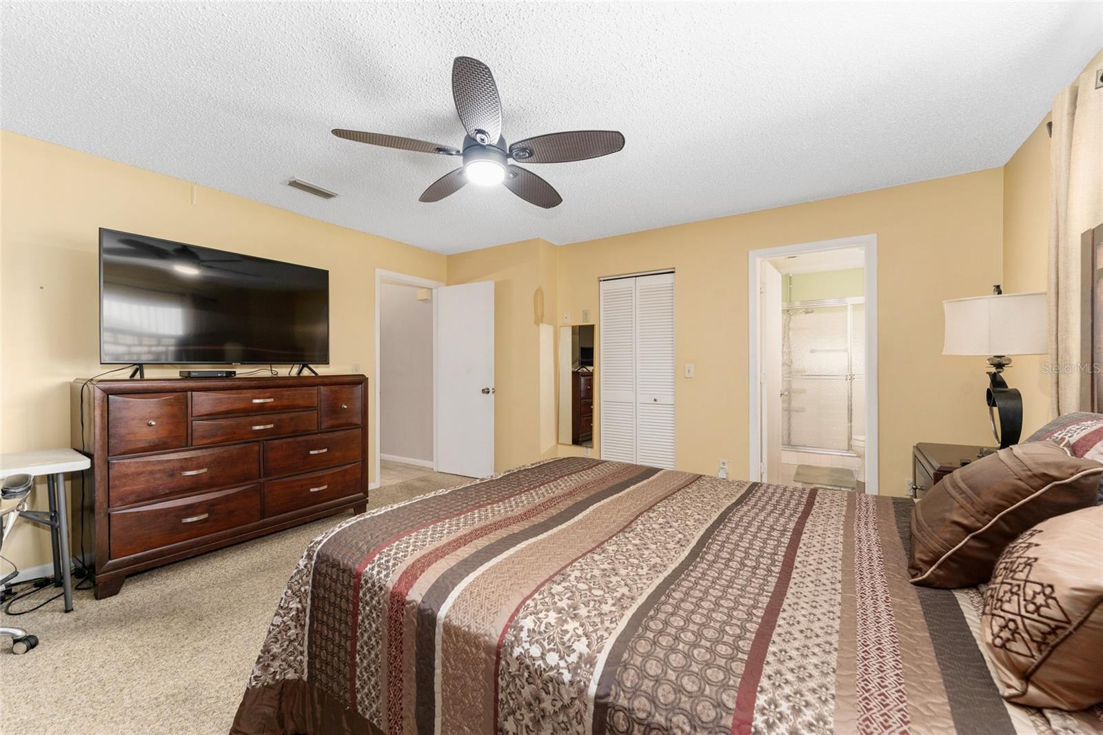 Image 37 of 51 For 8580 92nd Place B