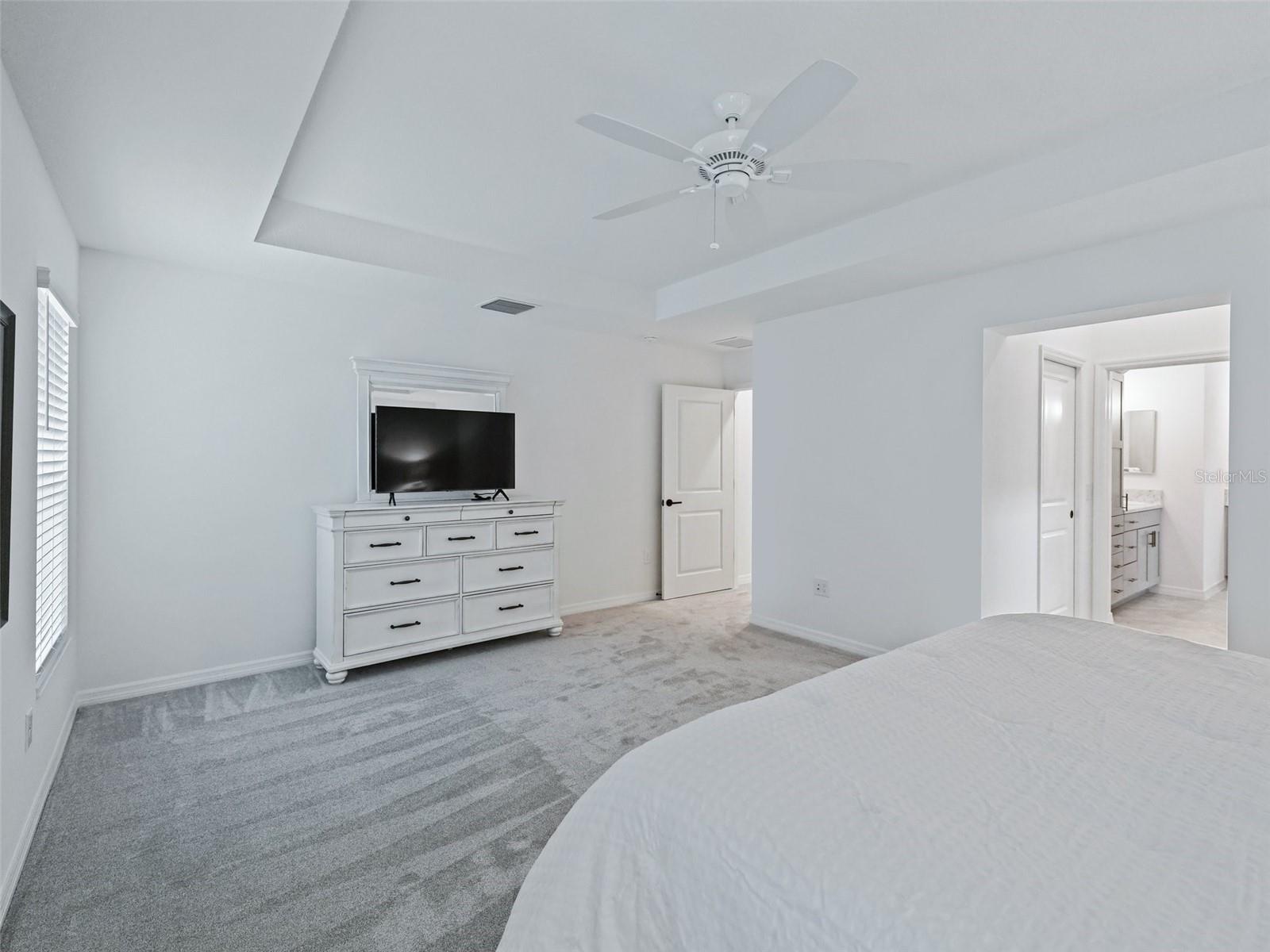 Image 17 of 29 For 2657 Navy Hill Circle